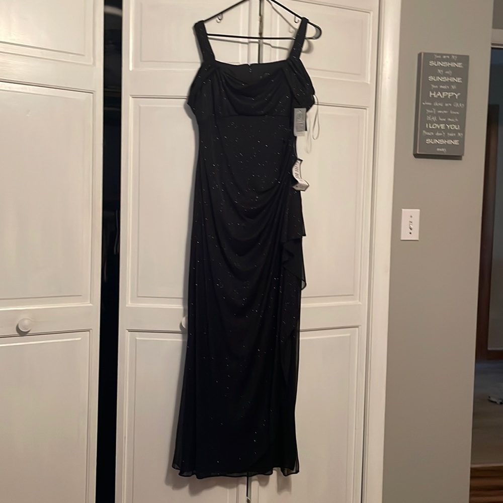 Brand new Alex evenings Macys dress